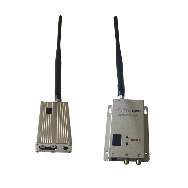 

900Ghz Lightweight CCTV Wireless Video Transmitter and Receiver 2500mW Output Power for CCTV Security Projects