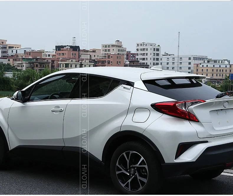 C-HR_03