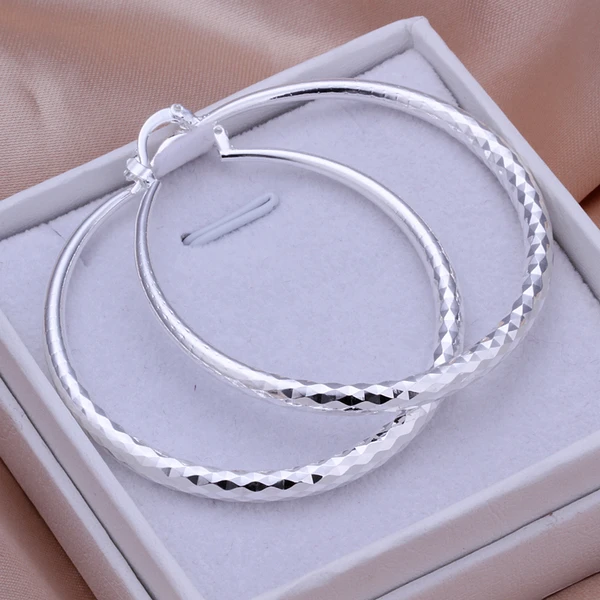 

Diameter:5.1cm Elegant Prismatic Pattern Earring Jewelry Silver Plated Medium Round Hoop Earrings For Women Best Gift