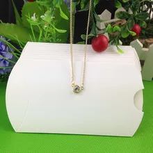 Новая крафт-бумажная Подушка Упаковка Подставка для ожерелья ювелирных украшений прозрачная коробка Pv 1 лот = 50 шт коробка+ 50 карт Пользовательский логотип MOQ 1000 шт