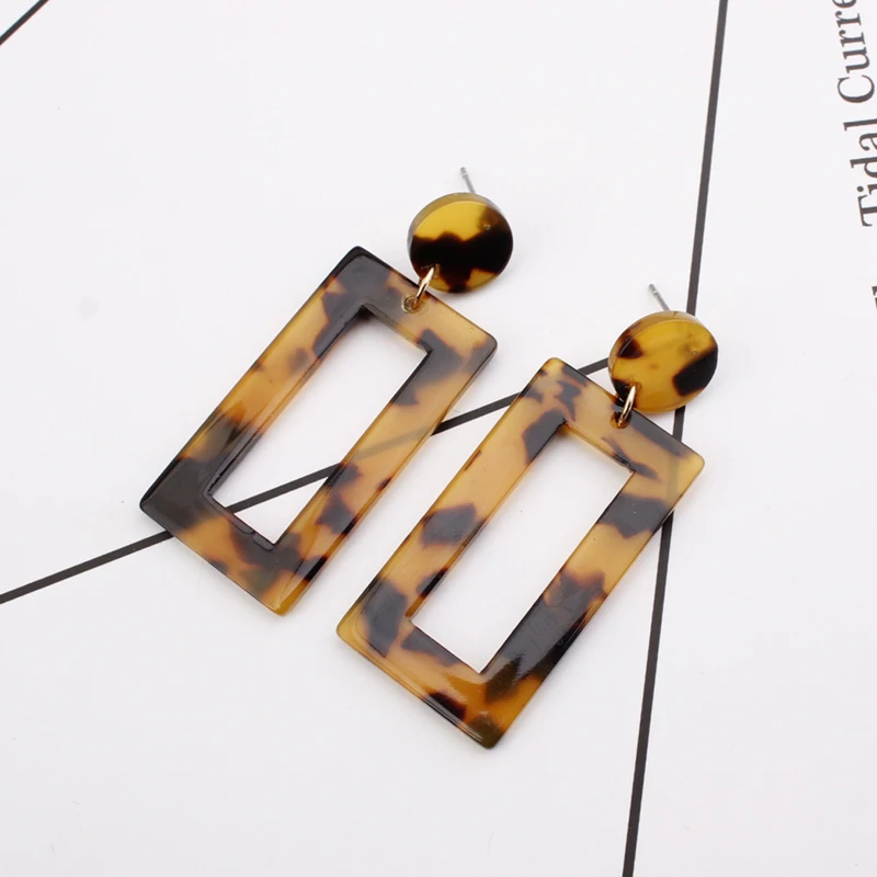 

Boho Geometric Statement Earrings Colorful Mix Color Leopard Printed Acrylic Drop Earrings for Women Fashion Jewelry Vintage