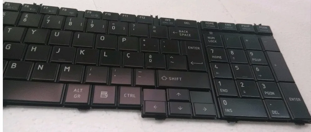 TOSHIBA C650 1
