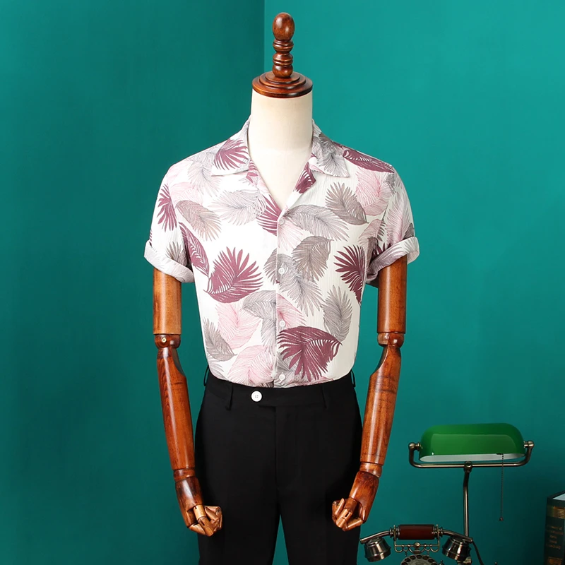 

XM Geeki Male Short-sleeved Shirt Men Pink Grey Print Tops Shirts Summer Beach Casual Slim Casual Shirt CBCS017