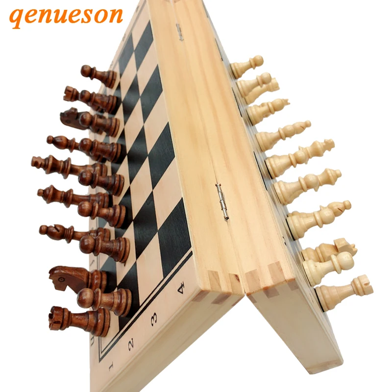 Economici Hot di Alta Qualità In Legno Set di Scacchi In Legno Massello Pieghevole Magnetica Scacchiera Magnetica Pezzi di Intrattenimento Giochi Da Tavolo Per Bambini Regali
