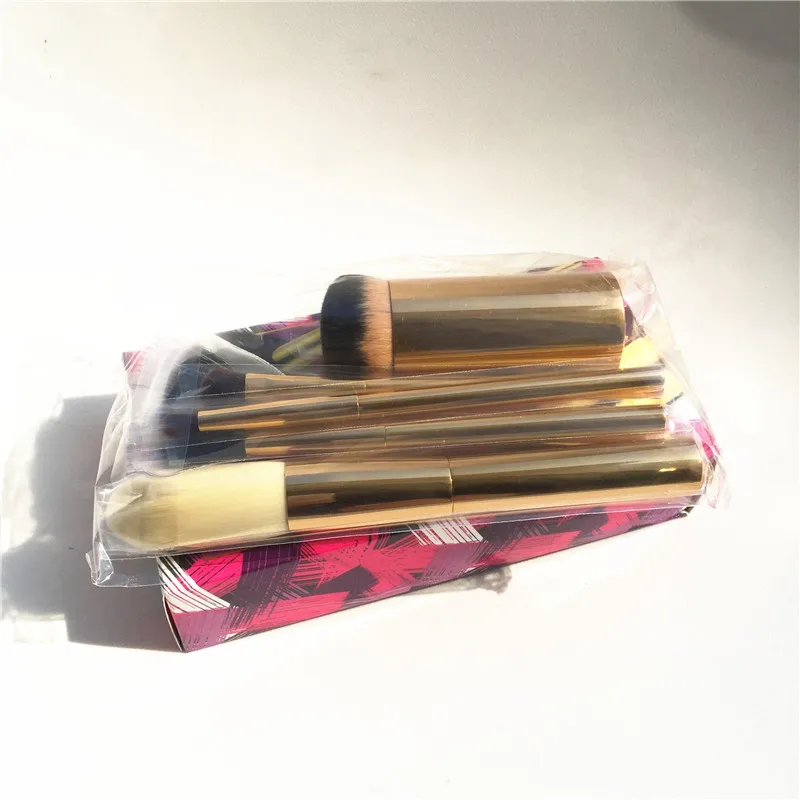 TARTE X NICOL CONCILIO BRUSH SET _ 2