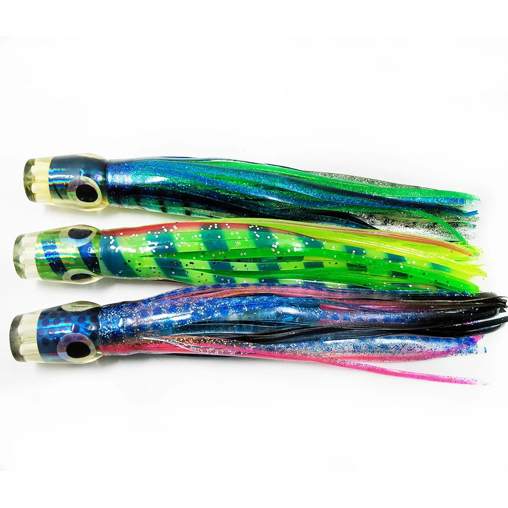 

3 pcs Random mix color Sailfish and Tuna Resin Head Skirt Trolling Marlin Lures The smell of fish lure 8.5 inch