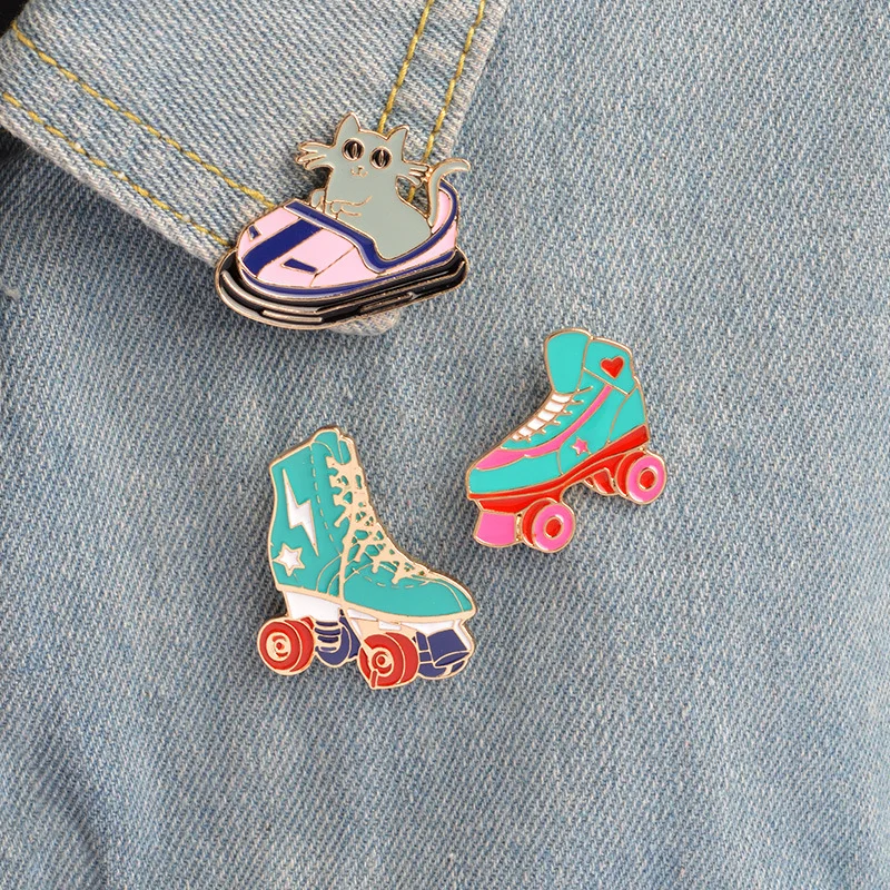 

Fashion Cartoon Skate Roller Skates Cat Bumper Car Drip Oil Brooch Personality Backpack Shirt Collar Badge Girl Boy Jewelry Gift