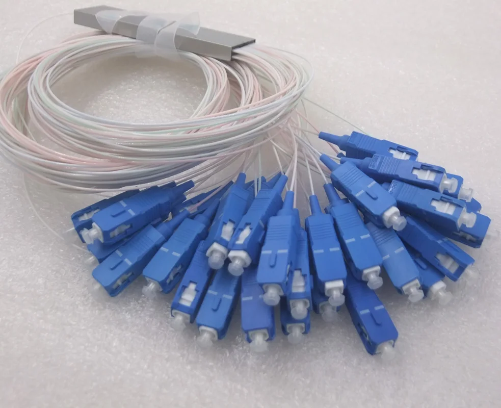 

GONGFENG 2pcs NEW 0.9mm1x32 Differential Mini SC/UPC/APC Connector Fiber Optic PLC Light Splitter Wire Harness Special wholesale