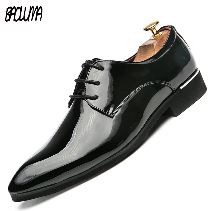 mens dress boots with suit