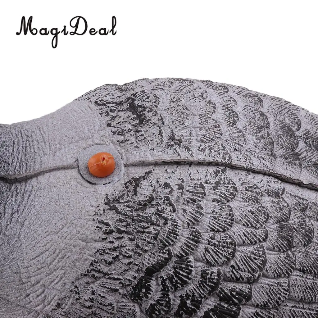 MagiDeal 2 Pieces Portable Lifelike Full Body Goose Hunting Decoy Lawn Yard Decors - 3 kinds