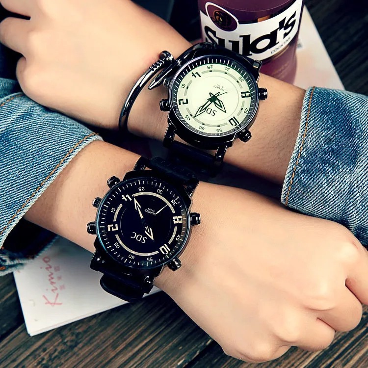 

Fashion Unique Men Sports Quartz Watches Big Dial Silicone Male Military Wristwatch Men Army Watch Hours Relogio Masculino