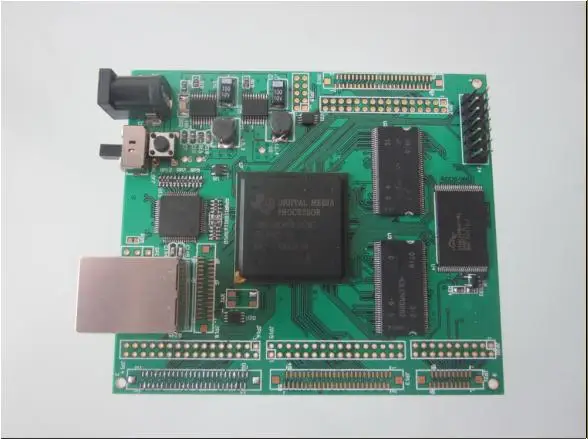 US $299.99 For Special Promotion of New DM642MT9M001SAA7105 13 Megapixel Black and White Video Development Board