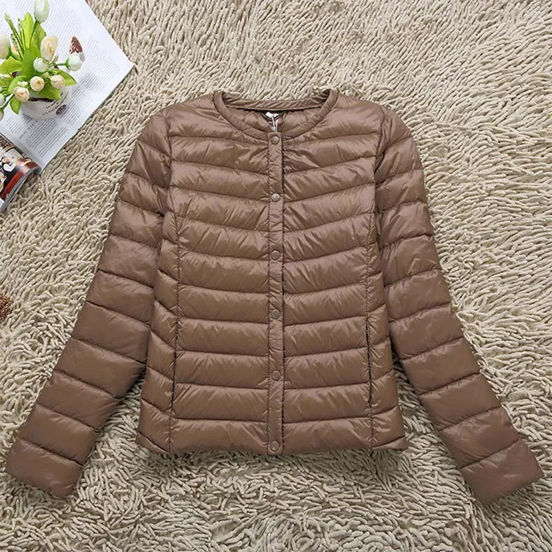 

2018 New Spring Winter 90% White Duck Short Jacket Women's Ultra Light Weight Down Coat Female Outerwear YP0857