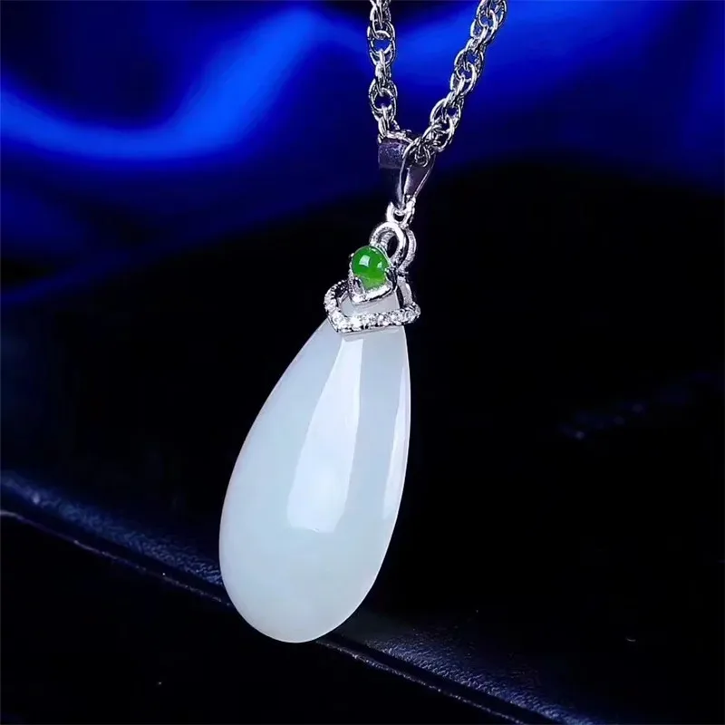 

SICCSAEE Unique Natural White pendant Real Lucky Amulet Pendant Necklace For Elegant Women Pendants Jewelry
