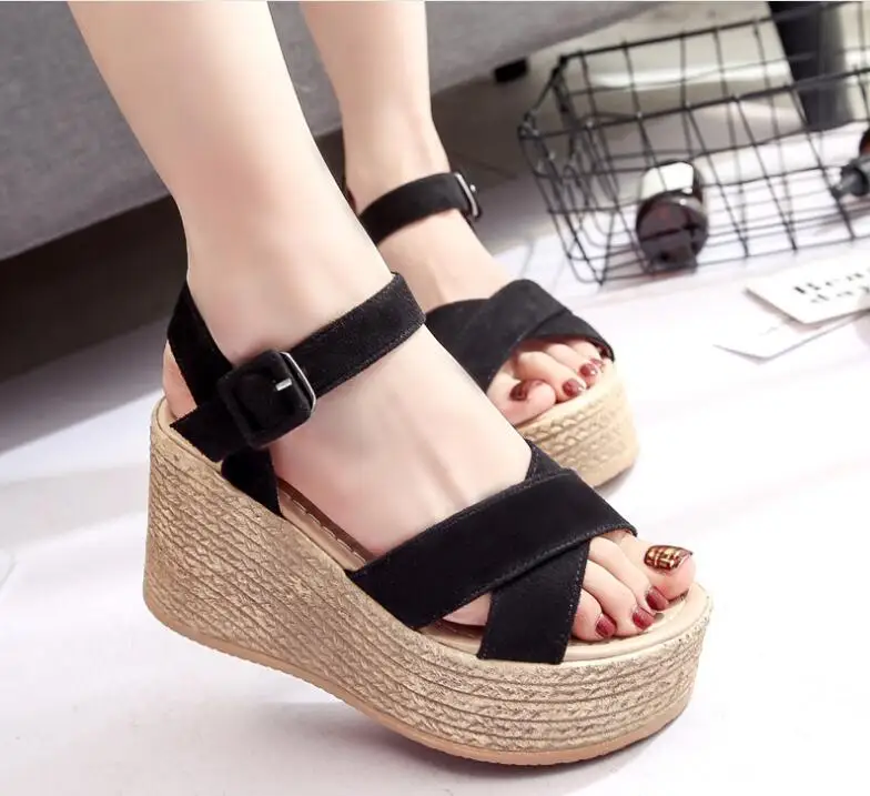 

Summer Shoes Fashion Fish Mouth Hollow Out Women Beach Shoes Casual Open-toed Wedge Sandals Outdoor High Heels Shoes Women Roman