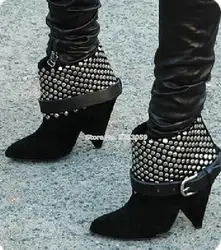 ALMUDENA/женские черные замшевые Шпильки шипованных ботильоны ремешок с пряжкой серебро заклёпки мотоботы металлические украшения ботиночки