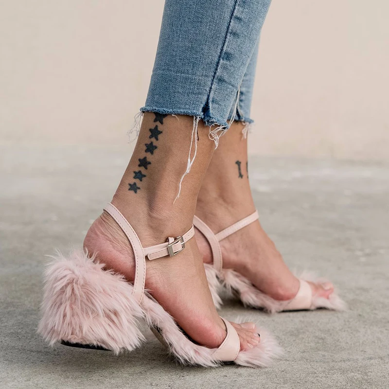 

2019 Ankle Strap High Heels Sandals Faux Fluffy Rabbit Fur Women Sandals Summer Lady Shoes Pearl Sandals Pumps Zapatos Mujer