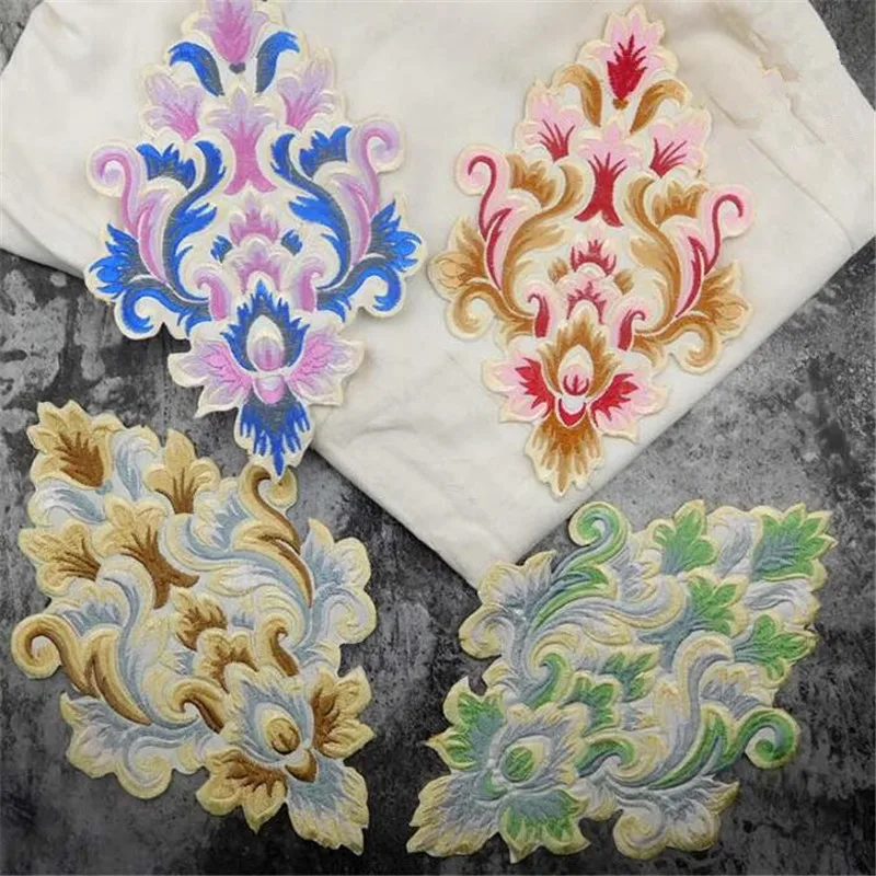 

1Pc Ethnic Totem Flame Embroidered Cloth Sticker National Costume Curtains Home Cloth Decoration Applique Chinese Style 26X16.5
