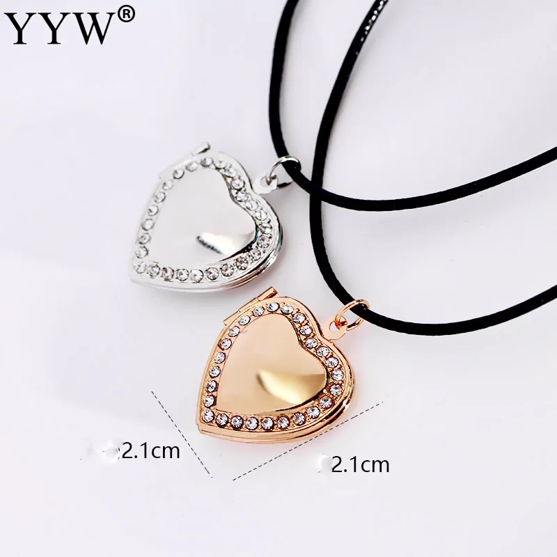 

Elegant Wedding Bridal Women's The Medallion Necklace Heart Medallion Photo Heart Charms Pendant Waxed Cord Necklace