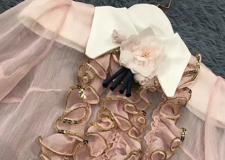 a (5)