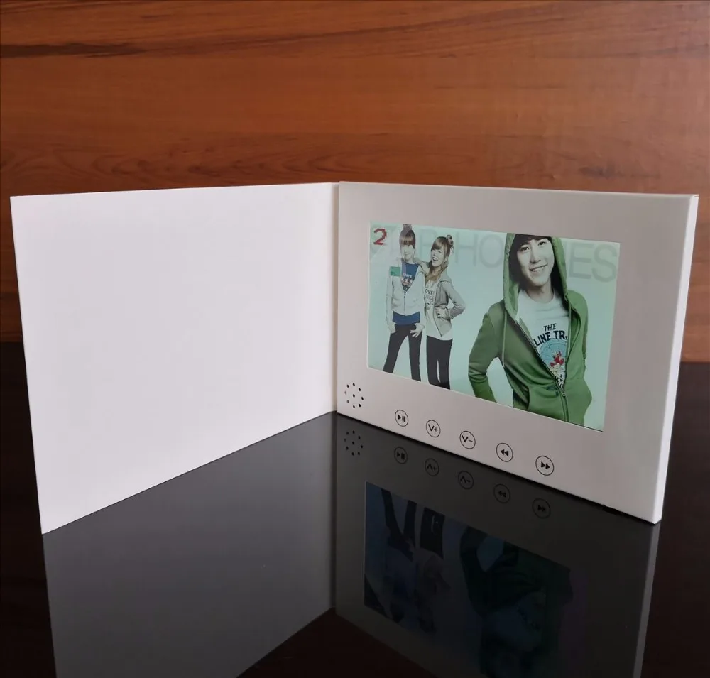 

7inch Screen Brochure Universal Video Greeting Cards Fashion Design Video Advertising Cards watching booklet with 2gb to 8gb