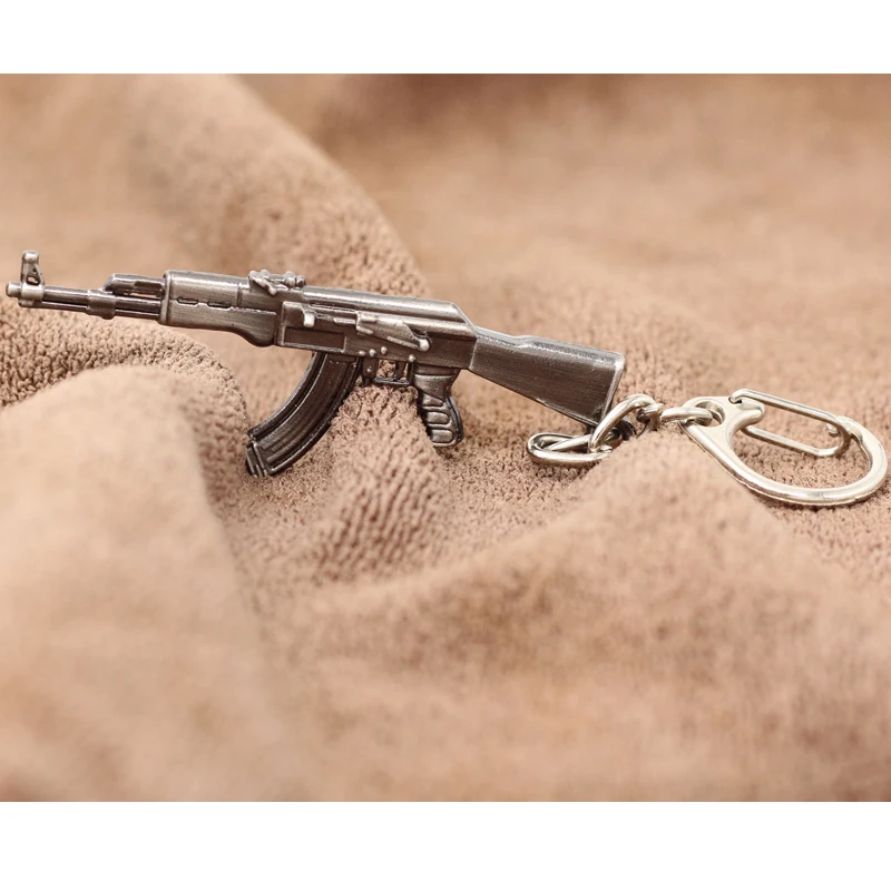 Креативные популярные мини игры AK47 модель винтовки брелок пистолет оружие