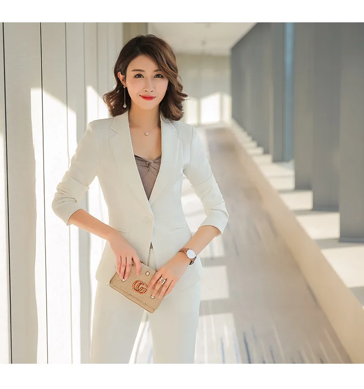 Women's suits 2019 autumn new temperament casual Slim professional long-sleeved white small suit wild nine pants two sets