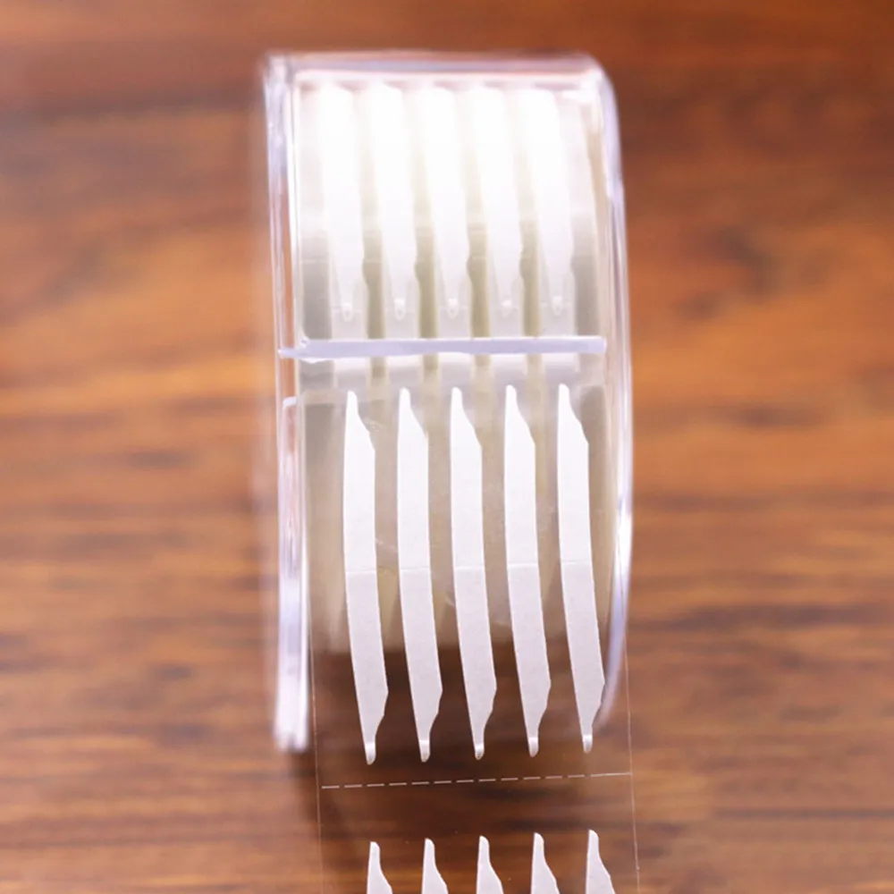

Value 220 Pairs White Thin Invisible Double-sided Eyelid Sticker Clear Pointed Style Eye Makeup Tool
