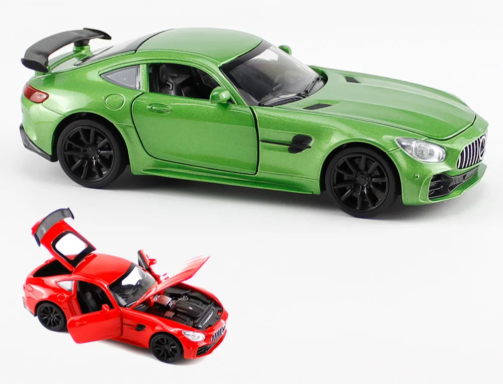 

1/32 Simulated Minicar GTR Children's Open Door Sound Photosynthetic Gold Return Toy Car Children's Best Gift Toys Hot Wheels