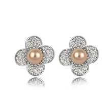 新2014卸売クリスタルジュエリー模擬パールフラワースタッドイヤリングシルバーメッキニッケル自由のための女性(China)
