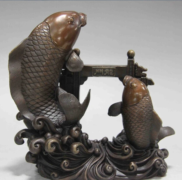 

China Folk Copper Bronze Feng Shui Two Carp Fish Fly overfly Dragon Door Statue