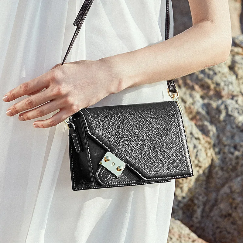 

MiiKLN Summer Leather Handbags New Lychee Pattern Korean Fashion Slung Shoulders on The New Small Bag Leather Small Square Bag