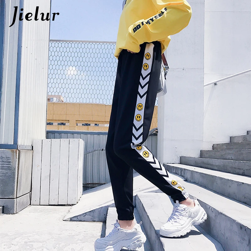 

Jielur Smiley Print Capris Korean Women Pants Autumn Casual Pockets Long Harem Pants Elastic Waist Striped Female Trousers M-2XL