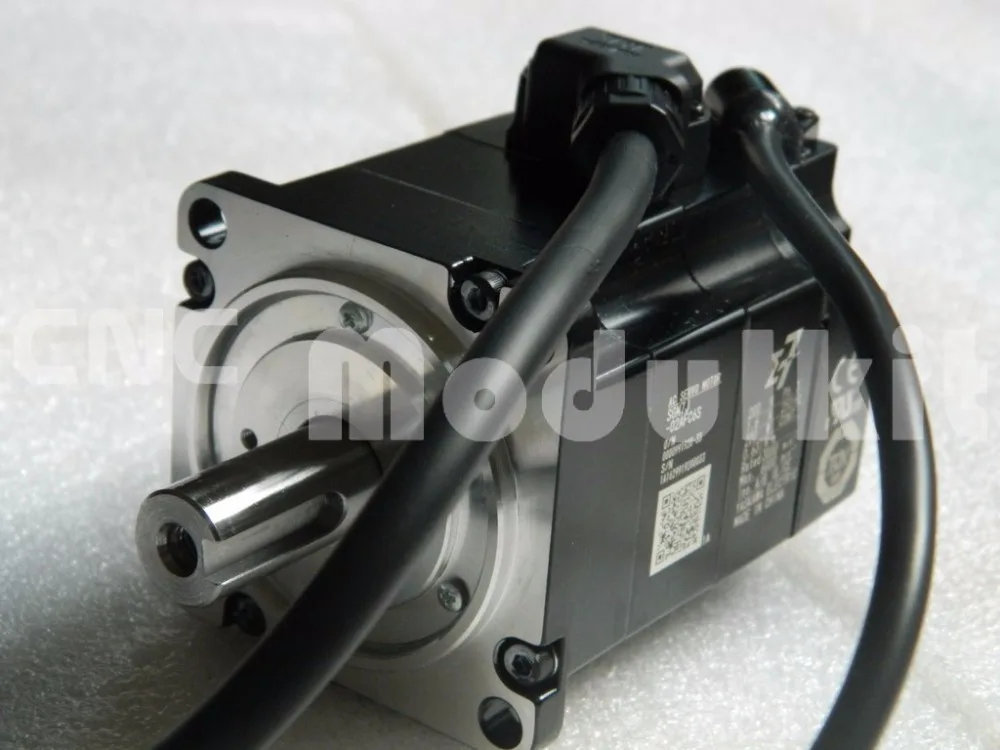 YASKAWA оригинальный SIGMA7 SGM7J02AFC6S AC Серводвигатель 200 Вт комплект SGD7S1R6A00A драйвер 0.63NM CNC