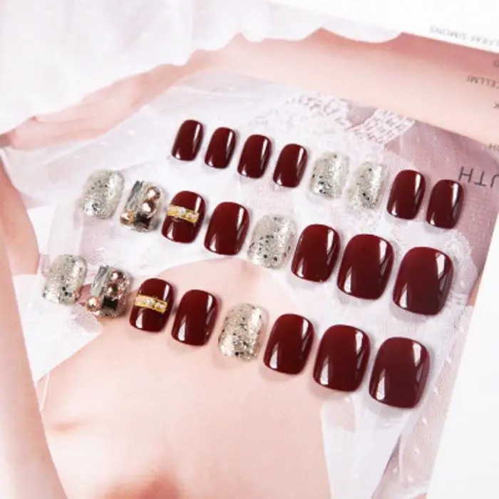 Unha com Cola Elegante Brilhante Diamante Vento Vermelho Arcylic Falso Unhas Dicas Manicure Ferramenta Curto Cobertura Completa 3d Arte Adesivos 24 Pçs 3 High Quality Beleza e saúde