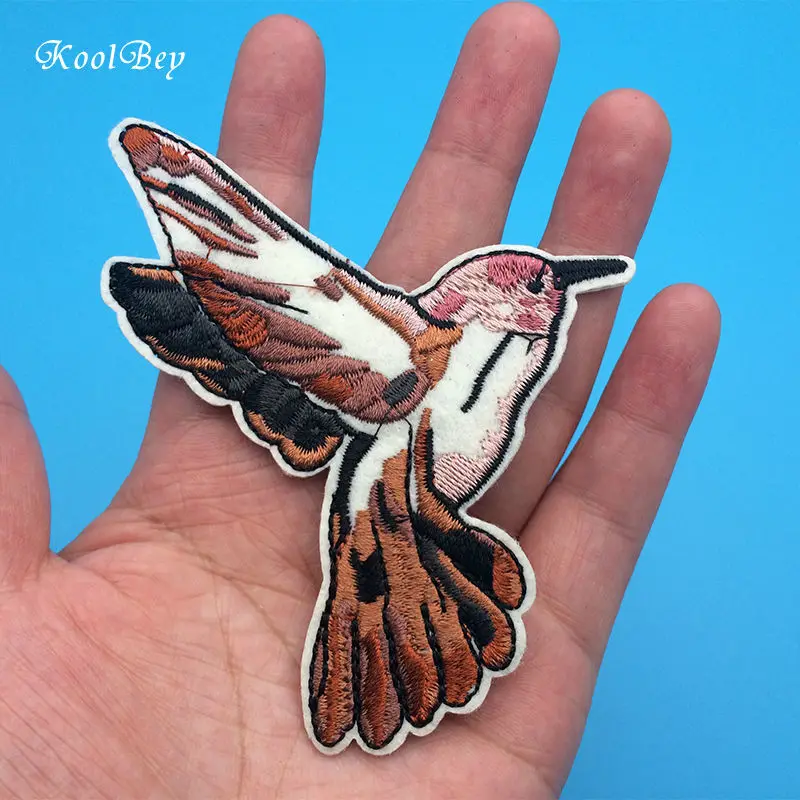 2pcs/lot Flying Birds Iron On Embroidery Patches Hotfix Applique Motifs