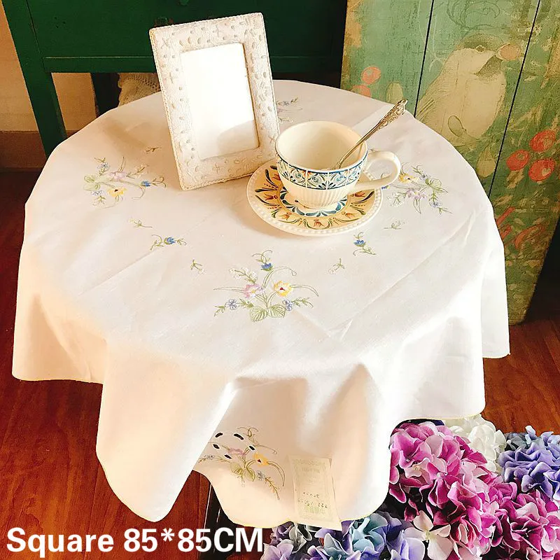 

Europe White Cotton Linen Embroidered Tablecloth Coffee Dinner Table Cloth For Wedding Christmas Banquet Home Table Cover Decor