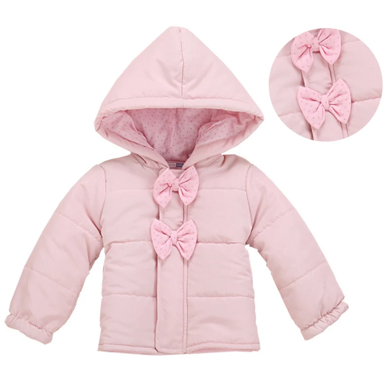 Зимнее пальто и куртка для маленьких девочек от 0 до 2 лет Детская верхняя одежда высокого качества розового цвета, пальто с капюшоном и бантом, детская теплая верхняя одежда
