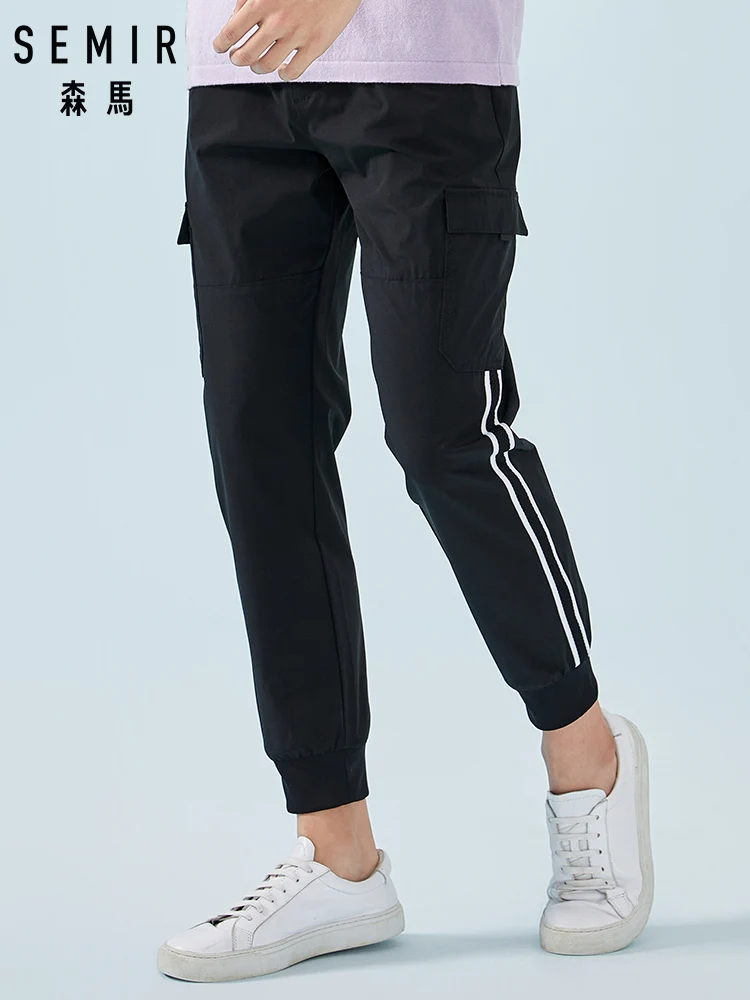 

SEMIR Men Cargo Joggers Sweatpants Sport Pants with Side Stripe Men Pull-on Pants with Elastic Drawstring Waistband for Spring