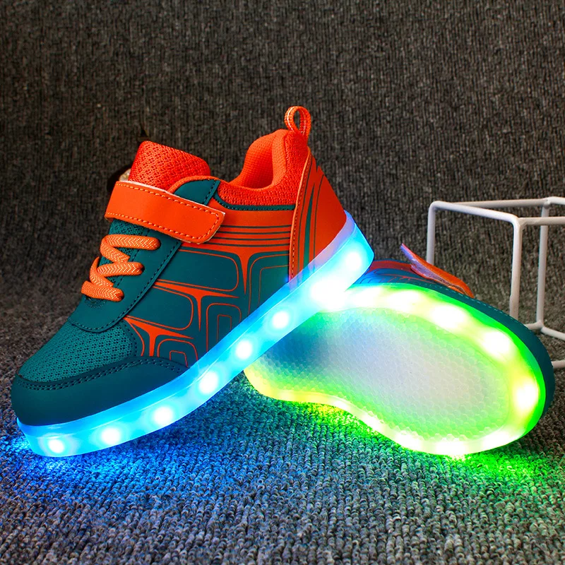 Koop Maat 25 37 USB Opladen Kinderen Jongens Schoenen met Zool Enfant Led Licht Gloeiende Lichtgevende Sneakers voor Meisjes Schoenen kids Led Schoenen