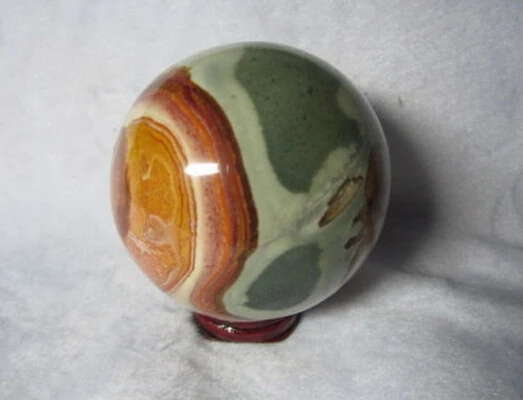 

A 422BEST NATURAL PRETTY QUARTZ CRYSTAL SPHERE ball healingbase (0601)