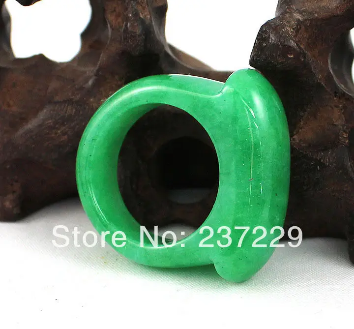 Оптовая цена доставка ^ 100% натуральный Изумрудный нефрит ручной резной кольцо