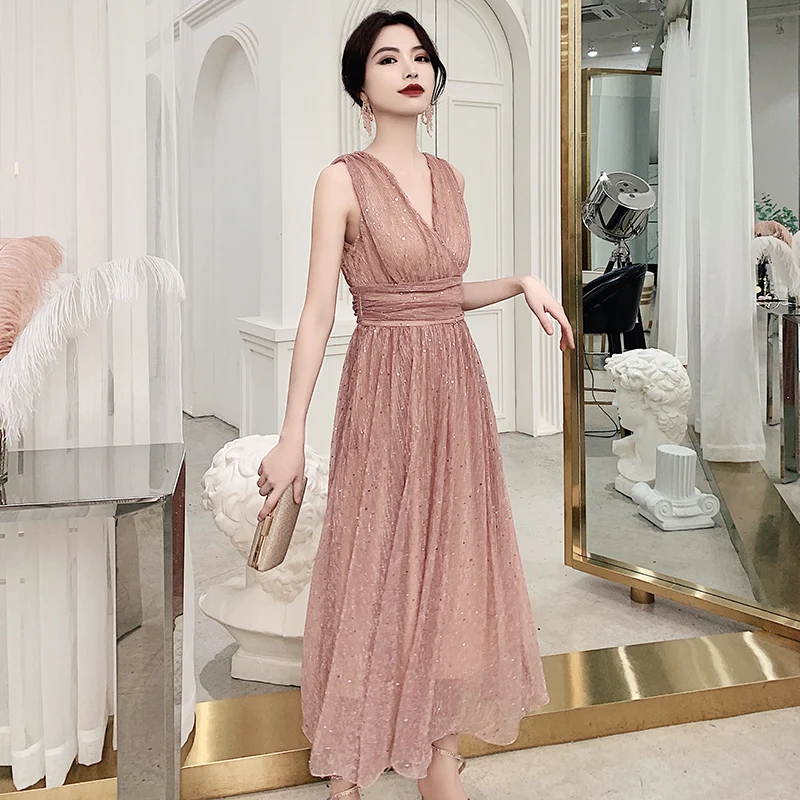 

wei yin Plus Size Evening Dresses 2019 Long Women Elegant Sleeveless V Neck Empire Party Gown Robe De Soiree WY1756