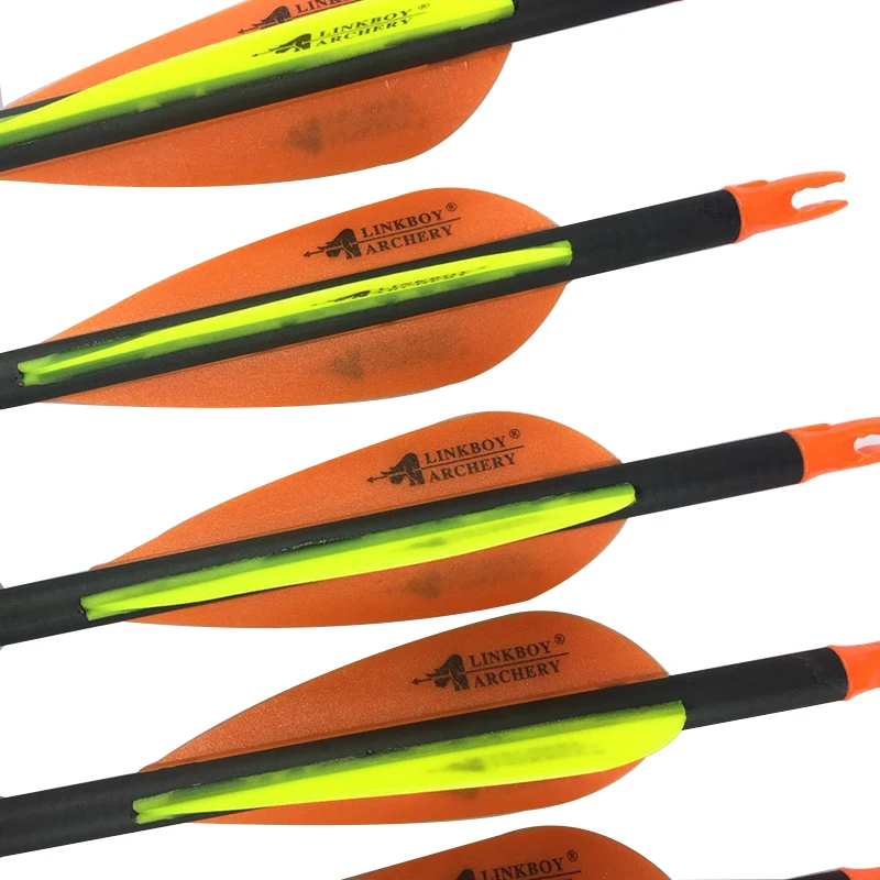 Tiro com Arco Flechas de Carbono Polegada de Plástico Arco de Caça Linkboy Polegada Id6.2mm 2.8 Palhetas 90gr Dicas Composto Arco Recurvo Mix 30 Sp500 16 Arco e flecha