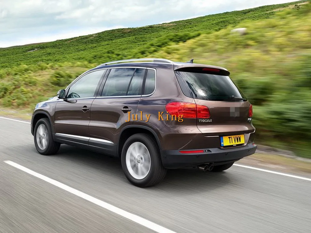 Volkswagen-Tiguan_2012