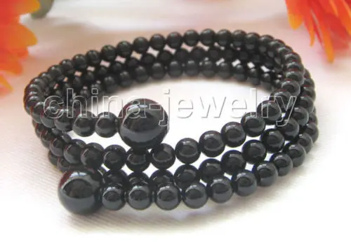 

Beautiful 4-8mm perfect round black agate bracelet e SHIPPING 5.26