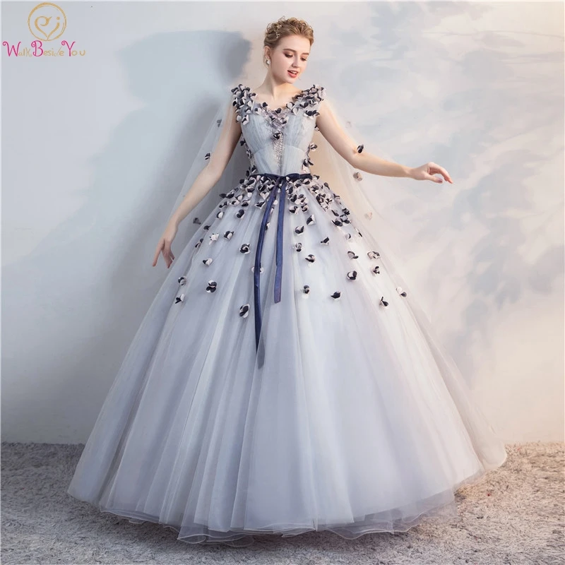 

Gray Prom Dresses 3D Flowers Elegant Flowing Sleeves Ball Gown Evening Dresses Floor Length Tulle Lace-up Back For Formal Party