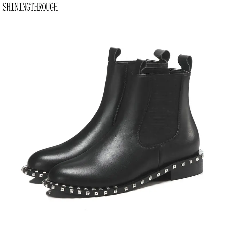 

Punk Genuine Leather Boots Women Rivets low Heels Autumn Winter Ankle Boots Sexy Shoes Woman Motorcycle Snow Boots