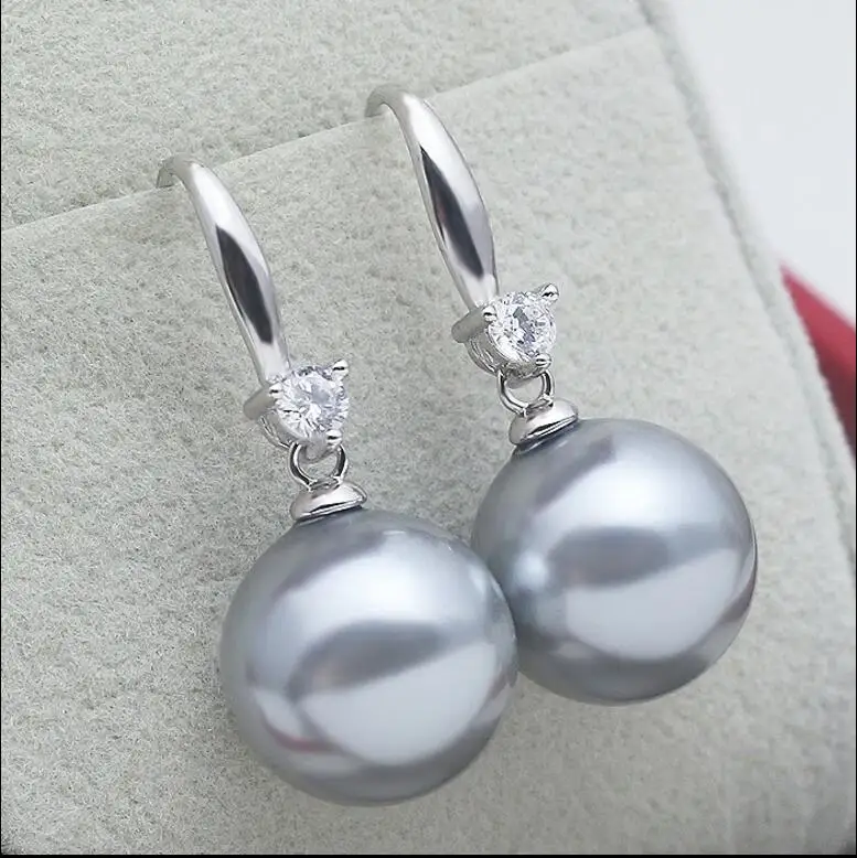 

New 1101+++ Mother of Pearl Grey shell Pearl Earrings small fresh red Fashion Earrings