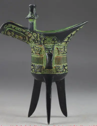 

Oriental Bronze Chinese Old Exorcism Handwork Embossment Wine Cup Decor